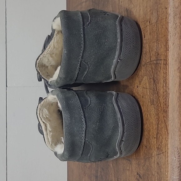 My Pillow My Slipper Grey Suede Faux Fur Lined Comfort Moccasin Slipper Men's 10 - Picture 3 of 11